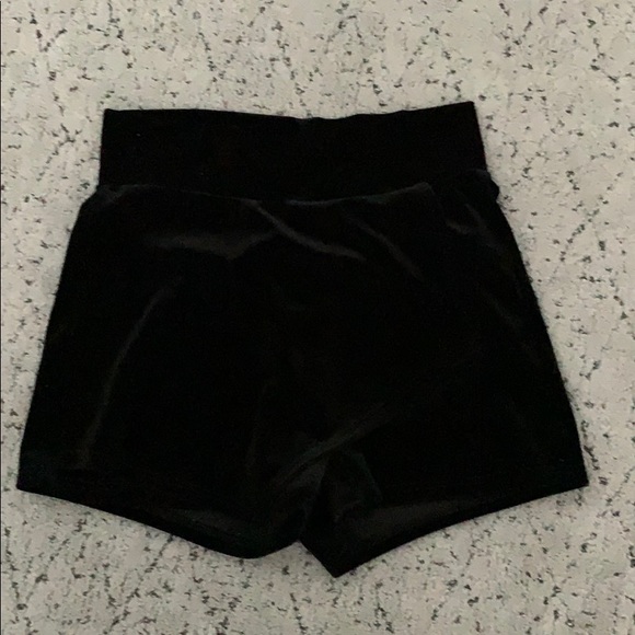 cheryl kids Other - A black skort (skirt/ shorts)